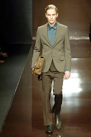 Look 18